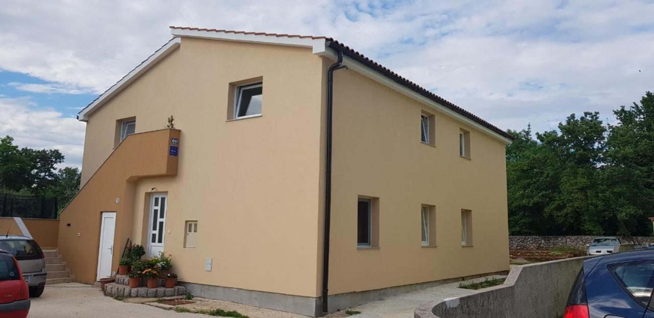 Apartman Zara Malinska Exterior photo
